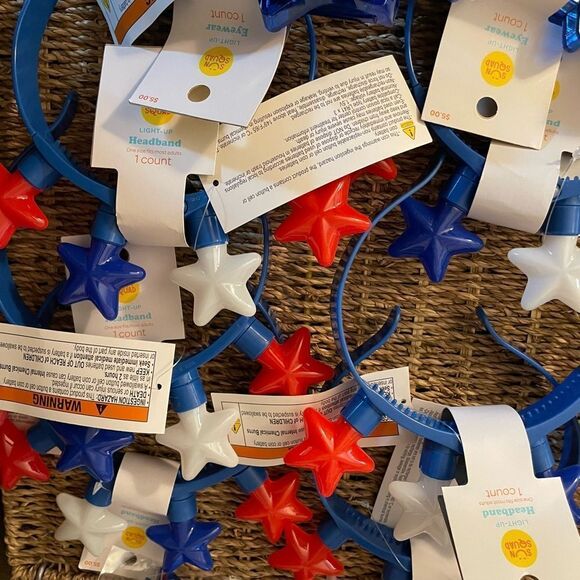 4th of July Party Supplies Light Up Star Headbands Light up Star Glasses Garland - Picture 3 of 12